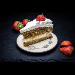 Carrot cake - mrkvový dort Carrot cake - mrkvový dort